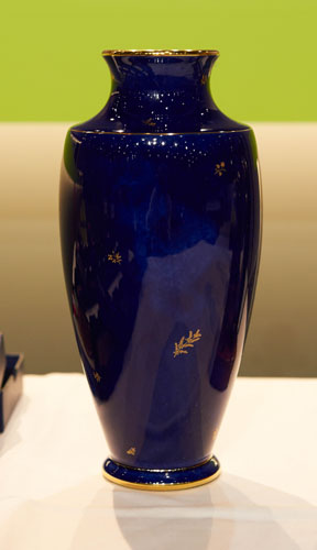 0298-CMP 2013-vase de sevre